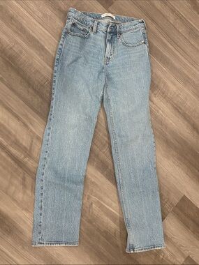 A&F 90s straight jeans